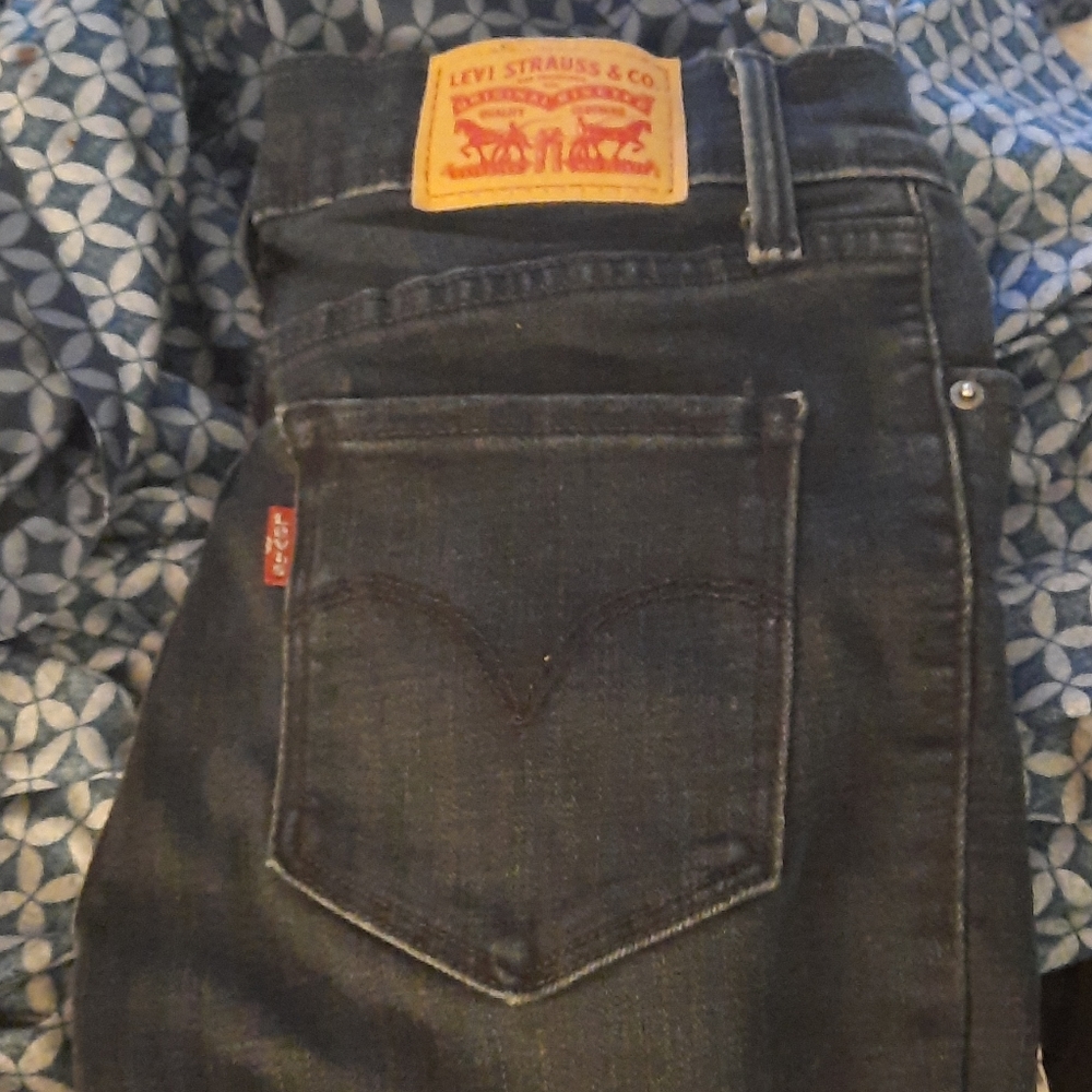 Levi's 311 shaping skinny jeans